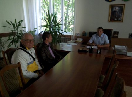 Голова районної ради Ю.Мельник провів зустріч з директором ДЮСШ
