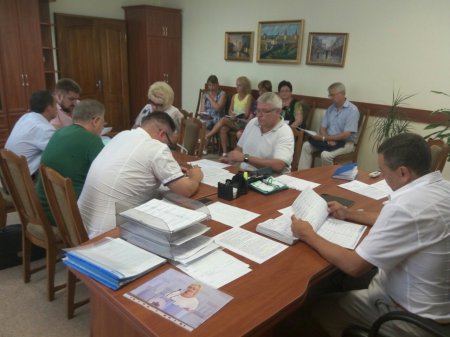 Депутати районної ради розглянули проект рішення "Про внесення змін до районного бюджету на 2016 рік"