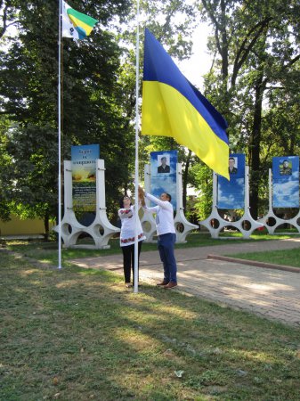 Відбулися урочистості до Дня Державного Прапора України