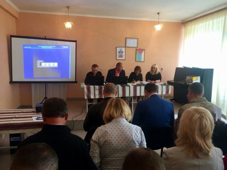 Голова районної ради взяв участь у роботі сесії Лісовогринівецької сільської ради 