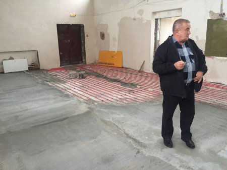 Голова районної ради перевірив хід виконання капітального ремонту спортивного залу Хмельницького районного будинку культури   