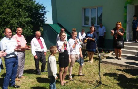 У Міжнародний день захисту дітей у селі Ходаківці урочисто відкрили дитячий будинок сімейного типу