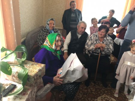 Сторічний ювілей сьогодні святкує жителька села Андрійківці - Кучер Зінаїда Степанівна
