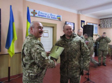 Особовий склад ВЧ А-3013 привітали з Днем Збройних сил України