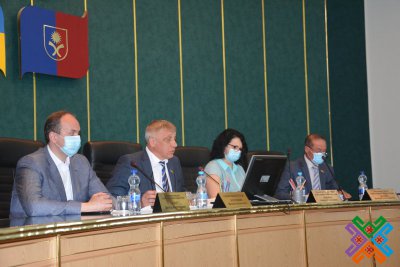 Голова районної ради Юрій Мельник взяв участь у пленарному засіданні 33 сесії обласної ради